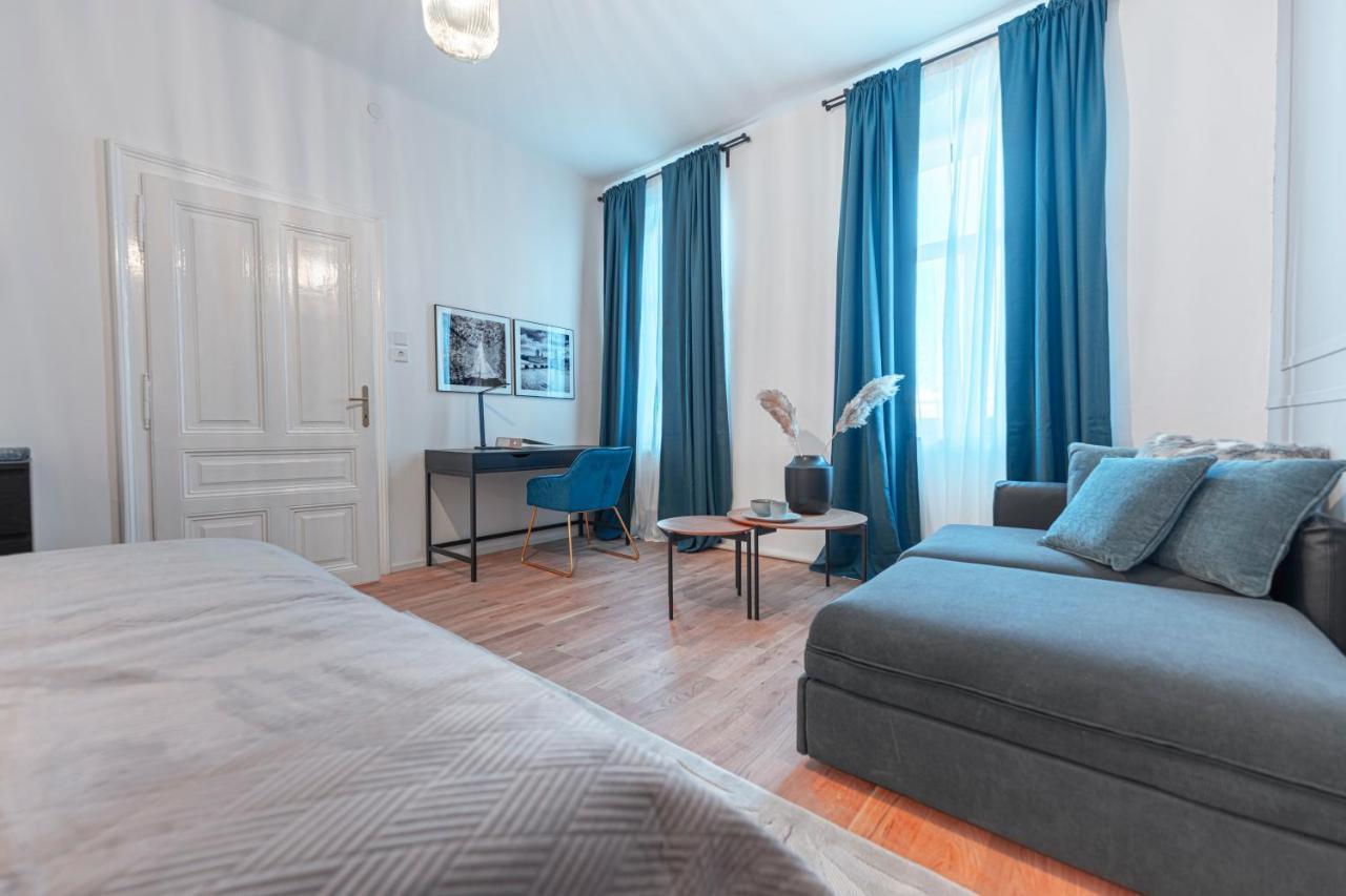 City Appartement Wagram Am Hauptbahnhof ซังคท์เพิลเทน ภายนอก รูปภาพ