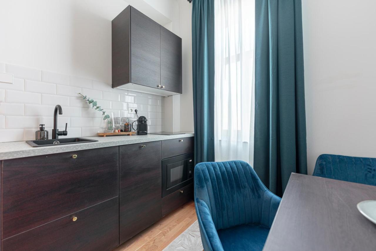 City Appartement Wagram Am Hauptbahnhof ซังคท์เพิลเทน ภายนอก รูปภาพ
