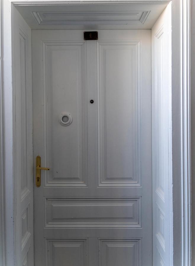 City Appartement Wagram Am Hauptbahnhof ซังคท์เพิลเทน ภายนอก รูปภาพ